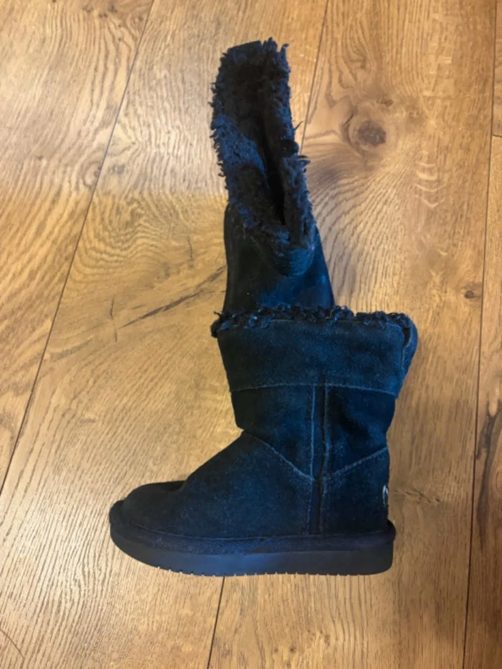 koolaburra by ugg toddler boots size 6c